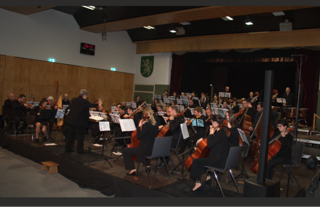 In der Peter Rosegger Halle in Birkfeld gab das Sinfonieorchester ein Konzert. | Foto: zVg
