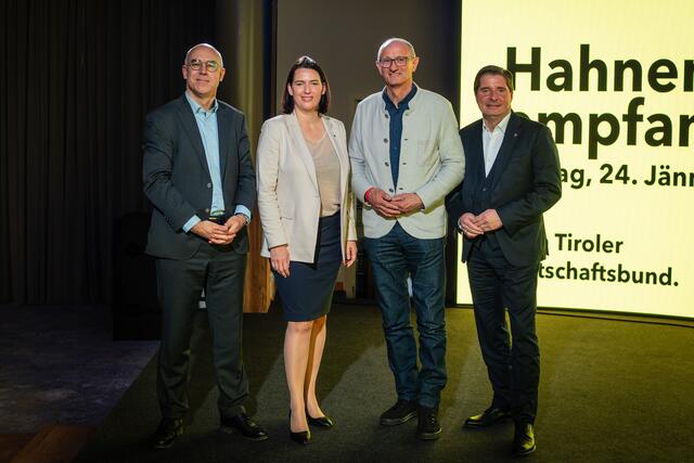 Gabriel Felbermayr, Barbara Thaler, Anton Mattle, Peter Seiwald beim Emfpfang im Grand Tirolia. | Foto: VP Tirol/Fitsch