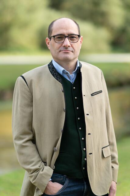 Martin Dietrich (SPÖ) appelliert an das Land: Golling braucht für die Generalsanierung der Therme eine finanzielle Unterstützung. Er ist derzeit vorsichtig optimistisch, will aber auch noch den 21 sitzigen Gemeinderat von Golling nach einer Beratung des Landes an einer Entscheidungsfindung mit einbeziehen. | Foto: SPÖ Golling
