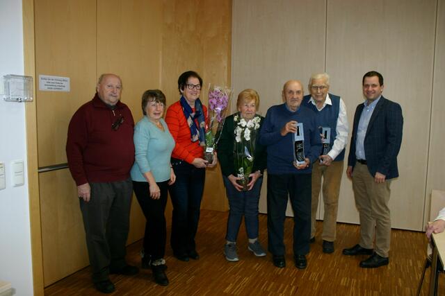 Josef Stimakovits, Anni Kastelitz, Paula Supper, Elisabeth Horvath, Ferdinand Stimakovits, Josef Rath, Stefan Guczogi, Renate Stimakovits nicht am Bild.

  | Foto: Thomas Niklos