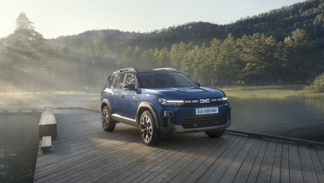 SUVs dominieren zunehmend die Straßen in Niederösterreich und die Zulassungen haben sich seit 2010 verdoppelt. Der SUV-Anteil liegt 2024 bei 42 Prozent. | Foto: Dacia