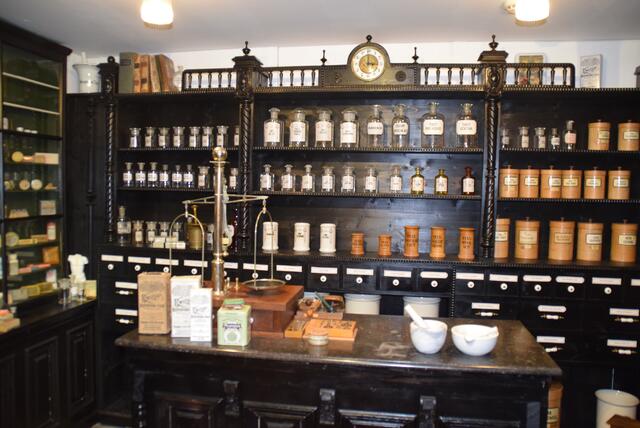 So sah früher eine Apotheke aus. | Foto: MeinBezirk