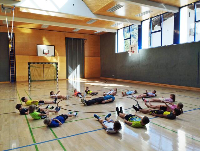 Natürlich wurde auch das entsprechende Trockentraining durchgeführt.  | Foto: Thiem