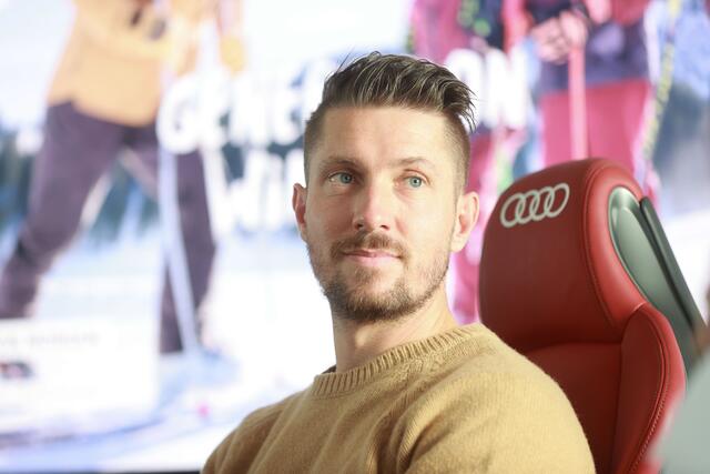 Hirscher betonte, dass seine Leidenschaft für den Sport definitiv bestehen bleibe. Vorerst will er sich auf seine Genesung konzentrieren. | Foto: Franz Neumayr