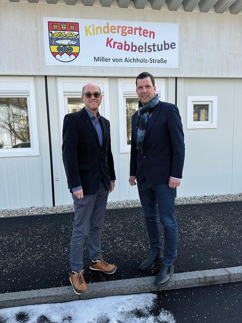 Thomas Bergthaler mit Bürgermeister Stefan Krapf. | Foto: Stadtgemeinde Gmunden