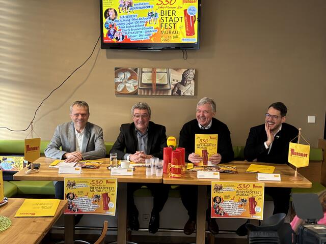 Einzelheiten zum Bierstadtfest Murau wurden von Fritz Sperl (v.l.), Josef Rieberer, Thomas Kalcher und Lukas Bencsics präsentiert. | Foto: MeinBezirk/Gerold
