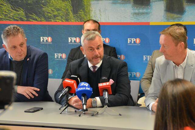 Norbert Hofer folgt Johann Tschürtz (r.) als Klubobmann der FPÖ. | Foto: Tscheinig