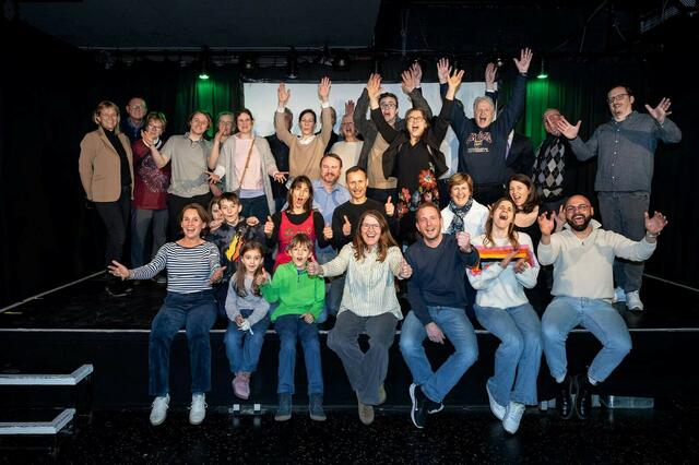 Die Grünen Mödling feiern das gute Ergebnis der GRW 25 in der Bühne Mayer | Foto: Grüne Mödling