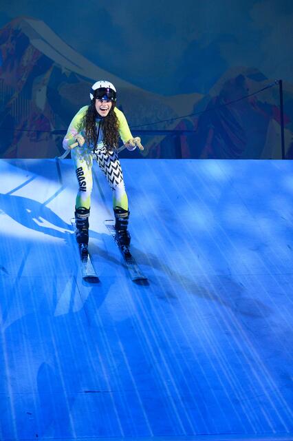 Das Musical "Skiverliebt - Zwei Brettln, die die Welt bedeuten" verknüpft Sport und Kultur auf künstlerische Weise. | Foto: SLT/Tobias Witzgall