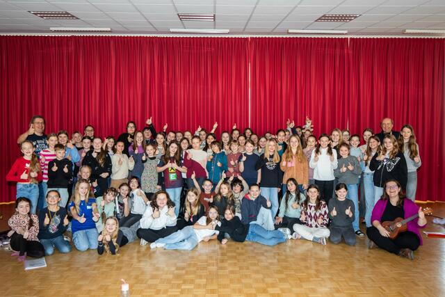 Die Schülerinnen und Schüler des Alten Gymnasiums sind schon fleißig am Proben für die bevorstehende Premiere des Schulmusicals. | Foto: Altes Gymnasium Leoben