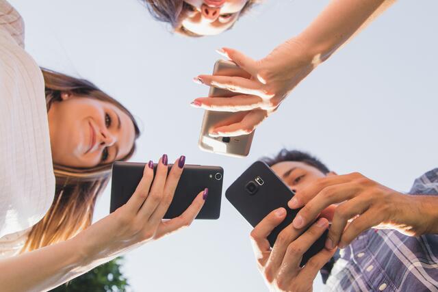 Fester Bestandteil des Alltags: Smartphones | Foto: freepik