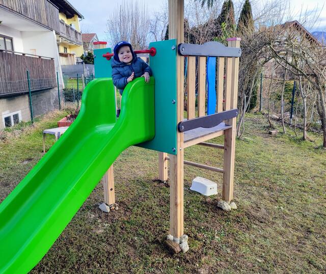 Vergangenes Jahr konnten die ÖVP-Frauen in Elixhausen die Krabbelgruppe bei der Anschaffung eines passenden Spielgeräts für ihre Laufanfänger unterstützen.
 | Foto: ÖVP Frauen Elixhausen