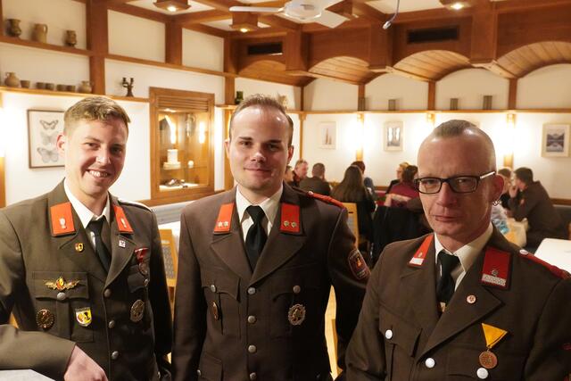 Manuel Hönigschnabel, Philipp Rösler und Jürgen Haindl.