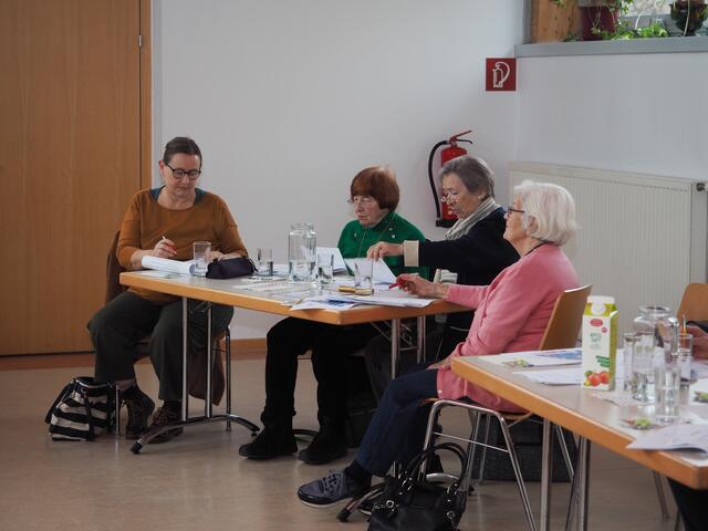 Interessierte Teilnehmerinnen | Foto: Gaube