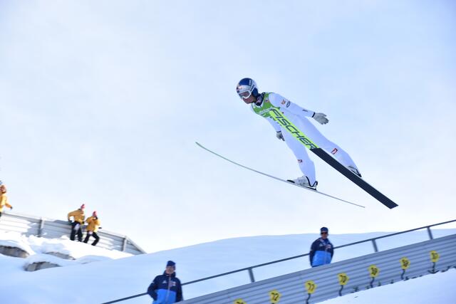 Johannes Lamparter im Springen