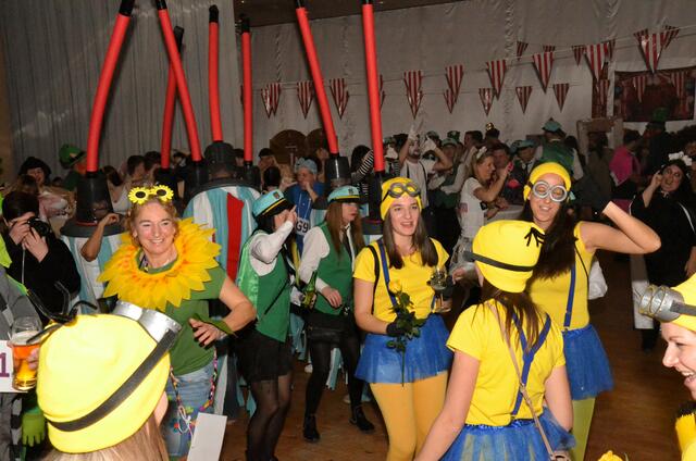 Maskenball des ATuS Niklasdorf. | Foto: WAFO