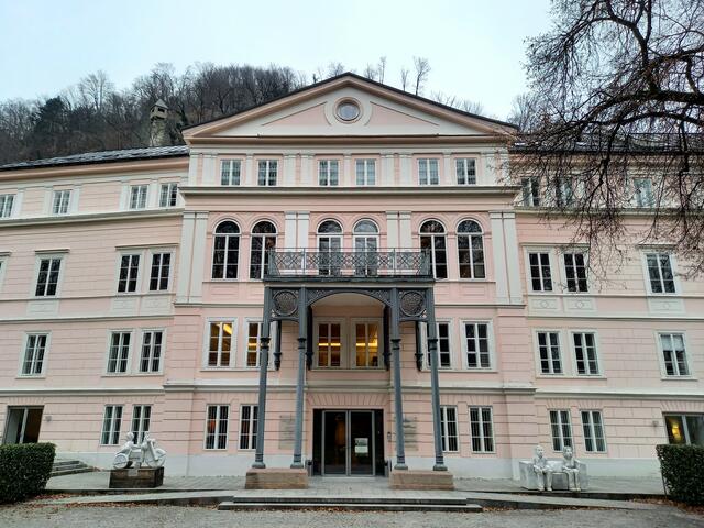Schloß Arenberg  | Foto: H. Bachinger