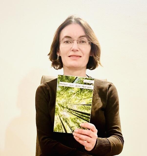 Silvia Eibel stellte ihrer Kurzgeschichtensammlung vor. | Foto: Eibel