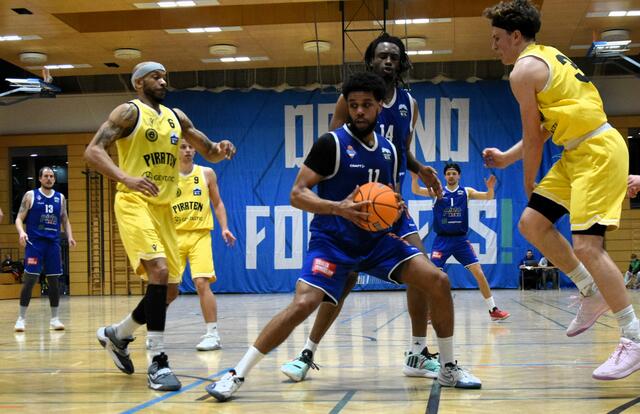 2. Basketball Bundesliga - Pirlo Kufstein Towers gegen die Wörthersee Piraten 77:72 | Foto: Schwaighofer