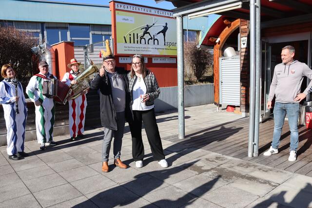 Wolfgang Bärntatz freute sich über den Besuch. | Foto: MeinBezirk.at