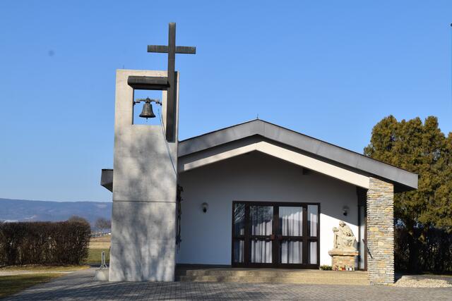Die Aufbahrungshalle am Friedhof wurde im Außen- und Innenbereich saniert. | Foto: Michael Strini