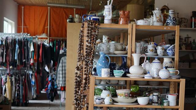 Der ORA-Flohmarkt in Andorf hat jeden Dienstag und Freitag sowie jeden ersten Samstag im Monat geöffnet. | Foto: ORA International