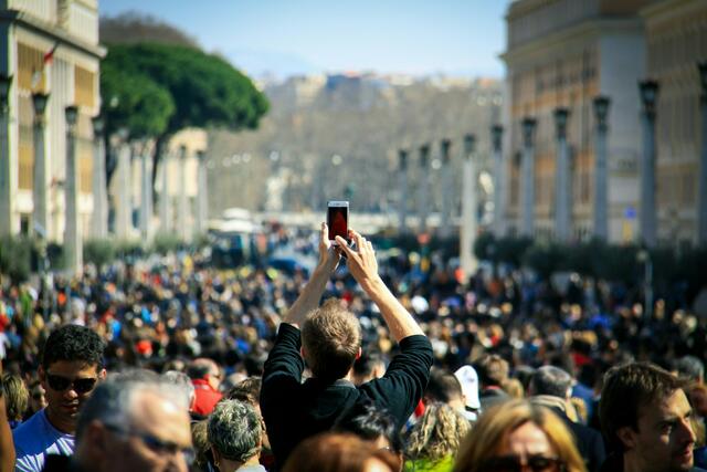 Du hast ein besonders schönes oder witziges einzelnes Foto? Dann bist du richtig bei Schnappschuss – hier kannst du ein einzelnes Foto hochladen. | Foto: Unsplash/ Nick Fewings