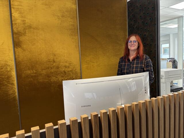 Julia Peck von Raumausstattung Trügler über Tapetentrends | Foto: MeinBezirk