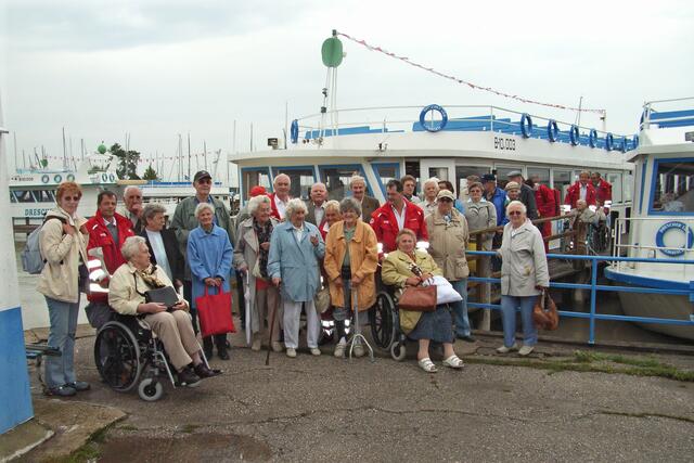 Die allererste "betreute Reise", die von der Bezirksstelle Baden durchgeführt wurde, führte nach Mörbisch am Neusiedlersee. Sie war im Jahr 2007. | Foto: RK NÖ 
