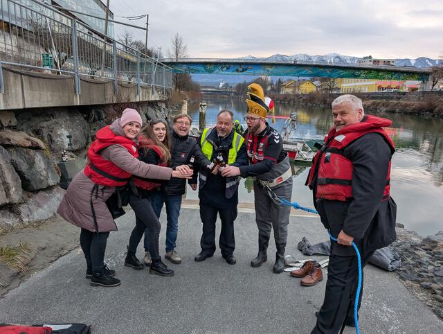 Nach der Prinzessin hat auch der Prinz die nächste Station erreicht. | Foto: Villacher Fasching