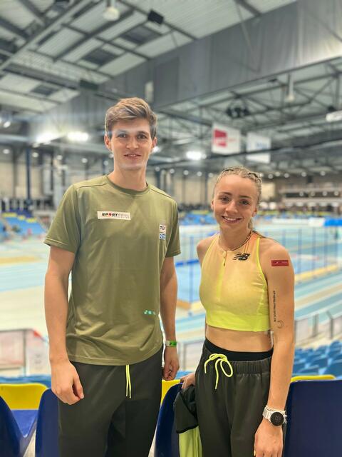 Niklas Strohmayer-Dangl und Caroline Bredlinger waren beim IFAM Gent Indoor in Belgien vertreten. | Foto: Laufteam Burgenland