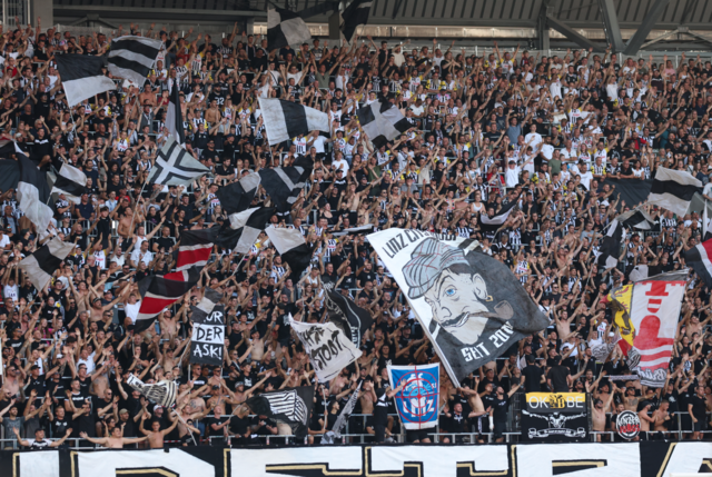 Am Sonntag strömen tausende Fußballfans auf die Gugl – die Linz Linien informieren über Verzögerungen im Öffentlichen Verkehr.   | Foto: B. Reischl