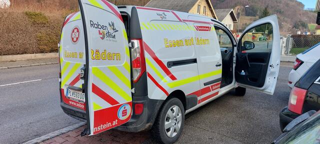 Mobil kommt das Essen direkt zu den Pensionisten.  | Foto: ASBÖ Rabenstein