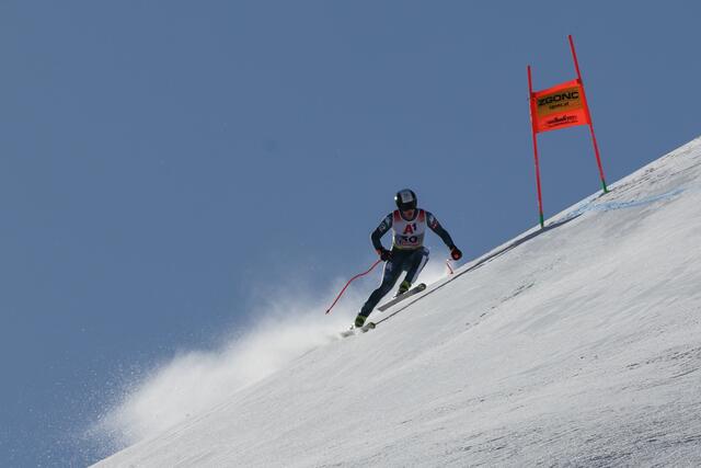 Im Bild: Elian Letho aus Finnland beim Abfahrtstraining. | Foto: Land Salzburg / Franz Neumayr
