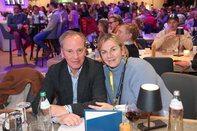 Im Bild: Gerhard und Isabella Walcher (Land Salzburg) | Foto: Land Salzburg / Franz Neumayr
