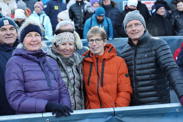 Im Bild v.l.: Petra Kronberger (ehemalige Doppel-Olympiasiegerin und Weltmeisterin bei der WM 1991 in Saalbach-Hinterglemm), Vreni Schneider (ehemalige Schweizer Skirennfahrerin) und Thomas Stangassinger (Slalom Olympiasieger 1994 und Slalom-WM Silber Medaillengewinner 1991 in Saalbach-Hinterglemm); | Foto: Land Salzburg / Franz Neumayr