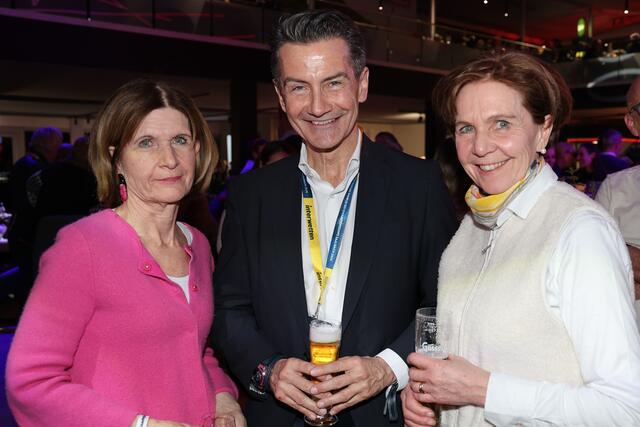 Im Bild v.l.: Andrea Eder-Gitschthaler (Präsidentin Bundesrat), Roland Weißmann (Generaldirektor ORF) und Landtagspräsidentin Brigitta Pallauf | Foto: Land Salzburg / Franz Neumayr