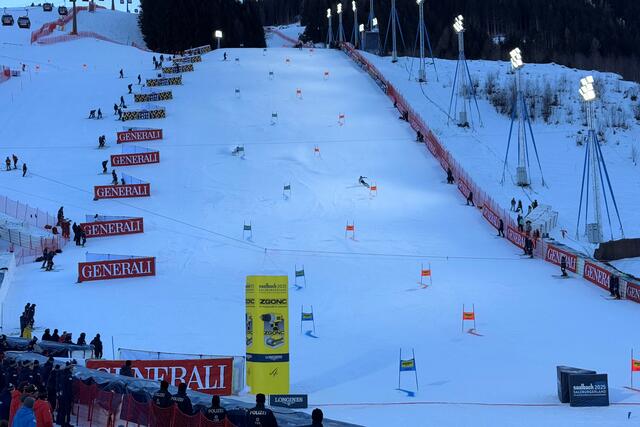 Bei der Ski-WM 2025 treten die Athletinnen und Athleten in folgenden Disziplinen gegeneinander an: Abfahrt, Super-G, Riesenslalom und Slalom. | Foto: Land Salzburg / Franz Neumayr