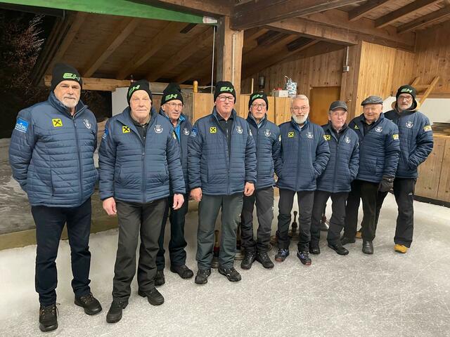 Das EV-Fieberbrunn-Team gewinnt mit 4 : 3