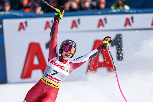 Was für ein Triumpf - und was für ein weltmeisterlicher Jubel: GOLD für Stephanie Venier aus Oberperfuss! | Foto: GEPA Pictures