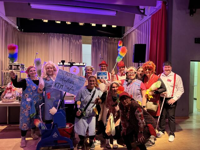 Die Ebenthaler Faschingsnacht 1.0 war ein voller Erfolg und zog zahlreiche Gäste an. | Foto: Privat