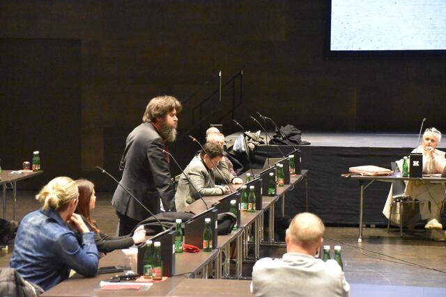 Kulturreferent Klaus Reitberger bezog zum Fall der vermuteten "Freunderlwirtschaft" Stellung.  | Foto: Barbara Fluckinger