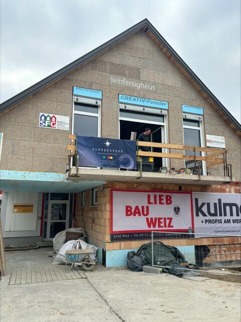 Dank vieler ehrenamtlicher Stunden und lokaler Zusammenarbeit bleibt das Projekt kosteneffizient, macht die Feuerwehr zukunftsfit. | Foto: MeinBezirk/Cornelia Riedler
