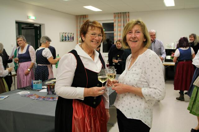 Gerti Mayr und Monika Hausleitner von Art im Dorf | Foto: Eva Wahlmüller