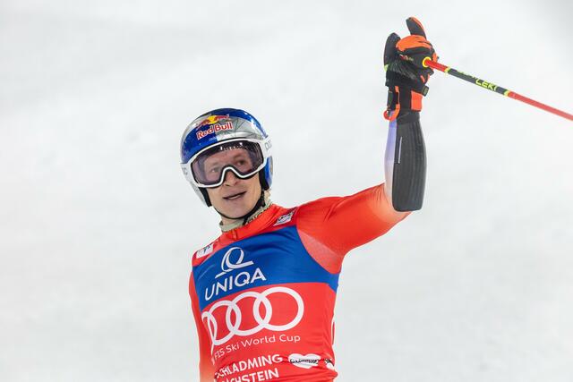 Marco Odermatt ist Weltmeister im Super-G der Herren. | Foto: Johann Groder/ Red Bull Content Pool