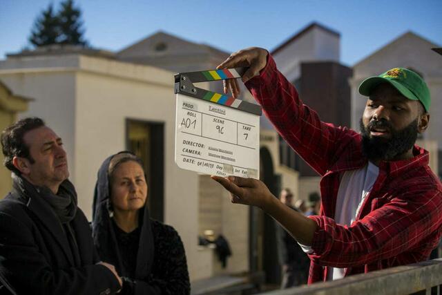 Im Kurzfilm "Lentini" spielte Picci Ferrari unter Regisseurin Alessia Mandanici, einer Deutsch-Italienerin, die verwitwete Großmutter der Hauptfigur. "Ich hatte Spaß daran, ein 'sizilianisiertes Deutsch' zu sprechen", sagt die 63-Jährige.  | Foto: Steve Jeter