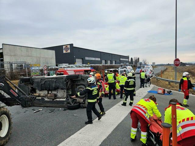 Laut Augenzeugen war der Rettungswagen nicht mit eingeschaltetem Blaulicht unterwegs | Foto: Berufsfeuerwehr Klagenfurt
