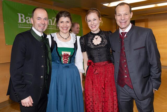 LK-Präsident NR Josef Hechenberger mit Katharina, Manuela Meixner-Zerlauth und Thomas Zerlauth | Foto: Die Fotografen/MeinBezirk