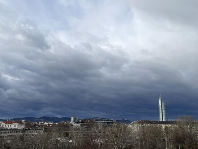 In den nächsten Tagen ziehen mehrere Wolkenfelder über Wien, dazwischen zeigt sich immer mal wieder die Sonne. (Symbolbild) | Foto: Johannes Reiterits
