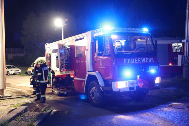 Die Feuerwehr rückte aus. | Foto: laumat.at/Matthias Lauber / Symbolbild